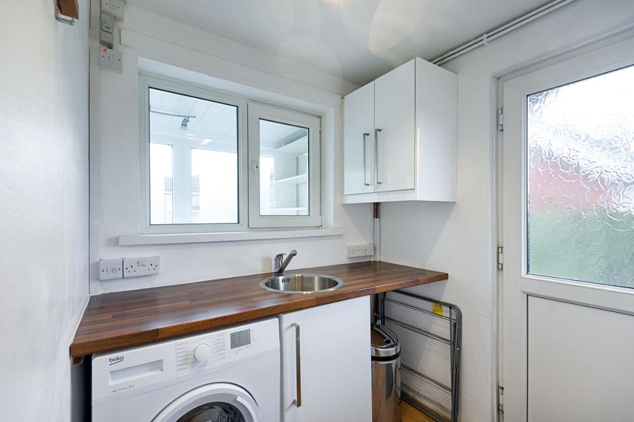 Private Parking, Garden, Close To Beach! Swansea Exterior foto