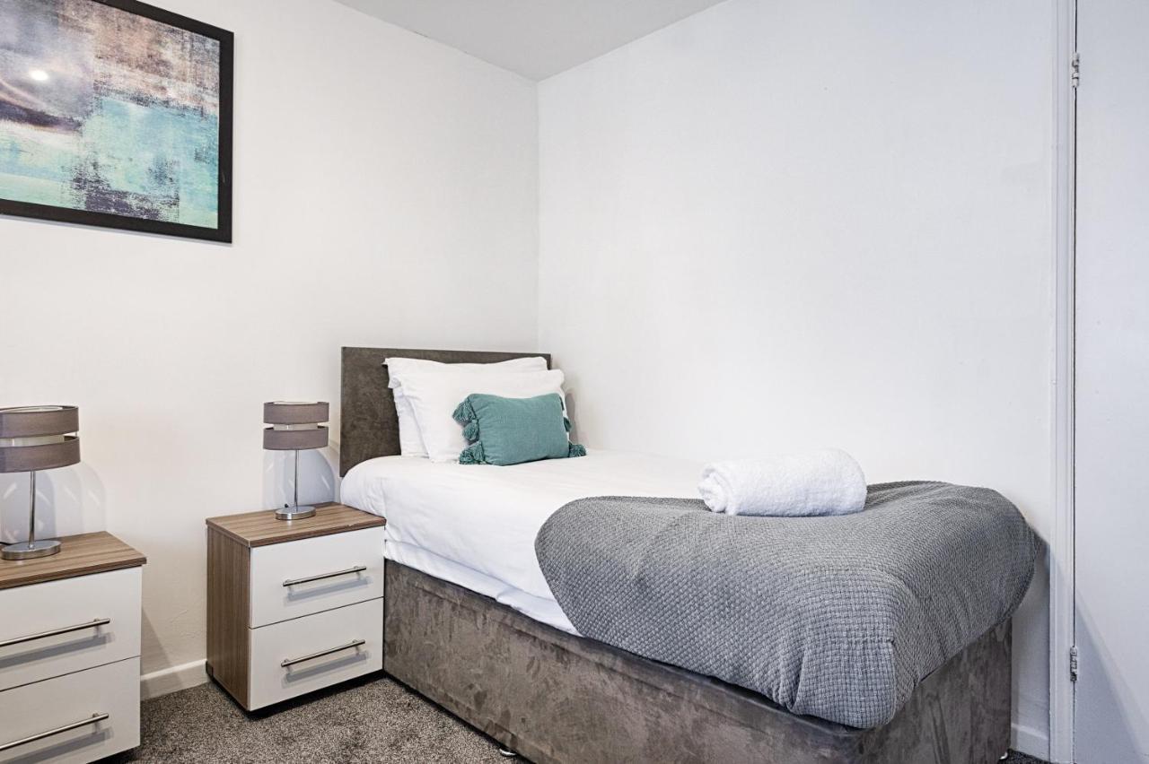 Private Parking, Garden, Close To Beach! Swansea Exterior foto